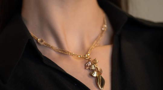طقم فرفشة ايطالي 🇮🇹 الوزن 39.23 غرام عيار 💎 18