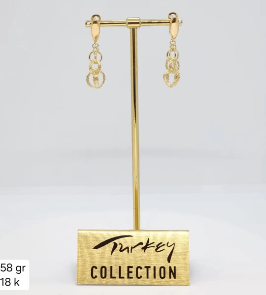 18 karat earring, weight 6.58